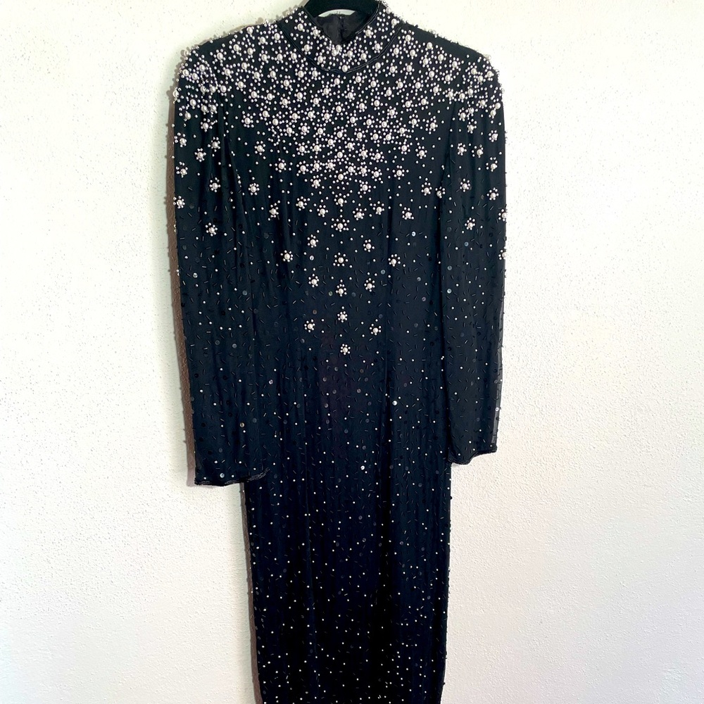 Kathryn Conover by night dark navy gown. Size 8